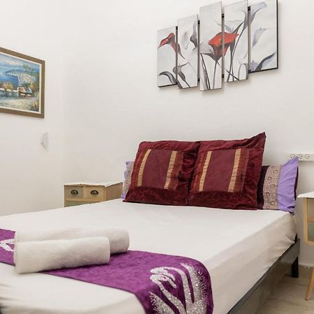 Old Town Guest House Μπερ Σεβά Εξωτερικό φωτογραφία