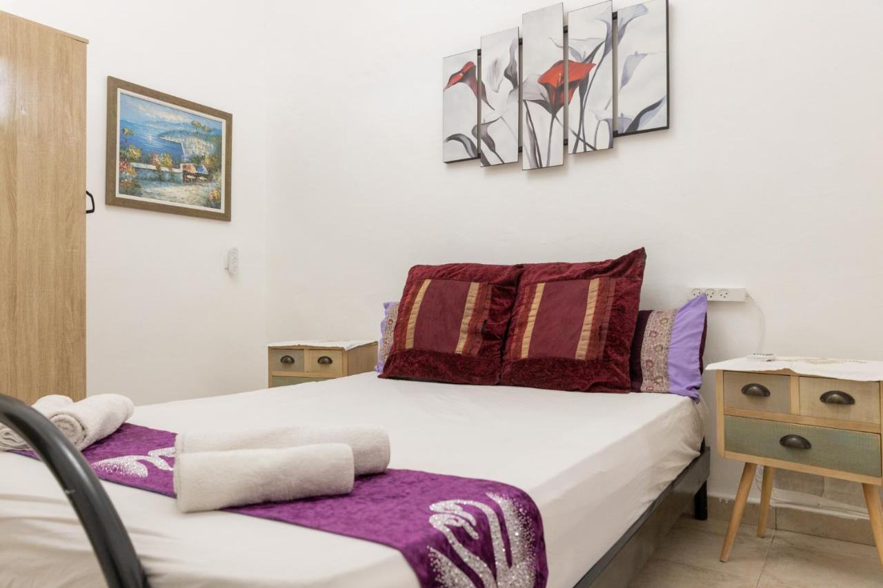 Old Town Guest House Μπερ Σεβά Εξωτερικό φωτογραφία